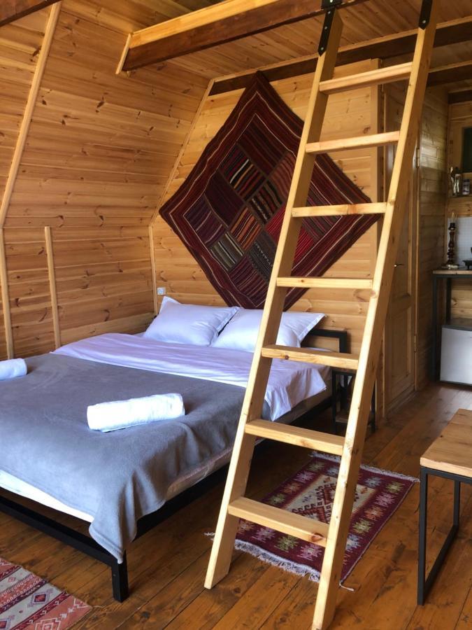Kazbegi Kuro Cottages Buitenkant foto