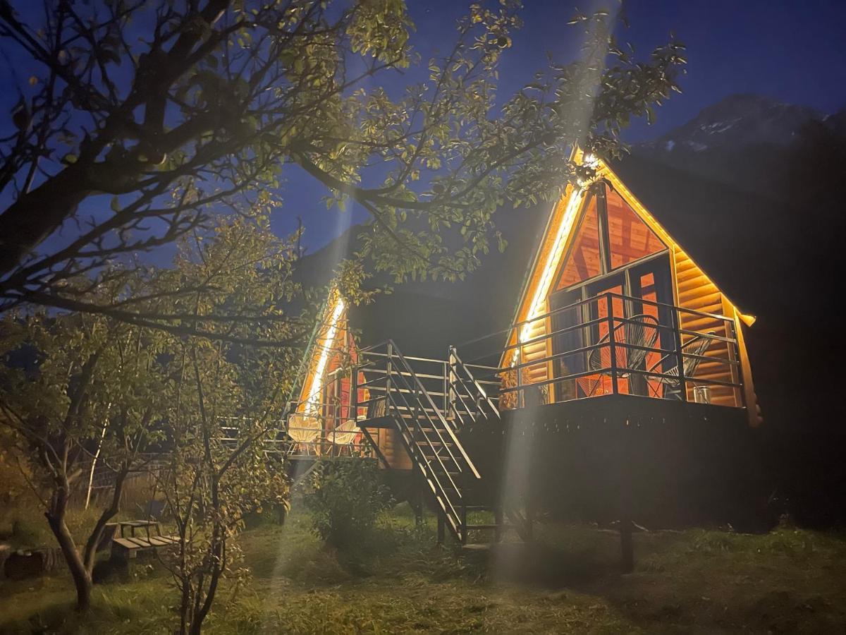 Kazbegi Kuro Cottages Buitenkant foto
