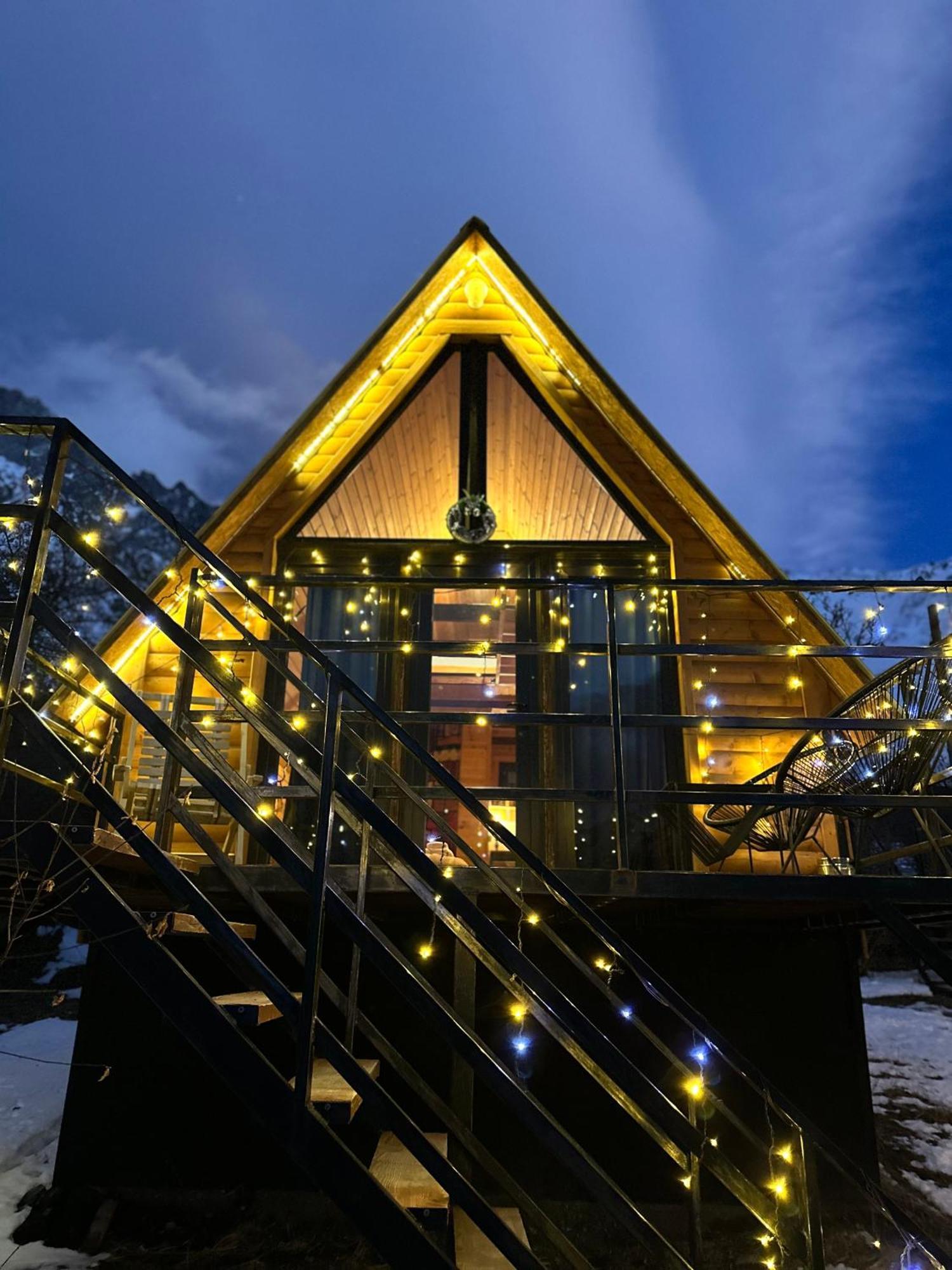 Kazbegi Kuro Cottages Buitenkant foto
