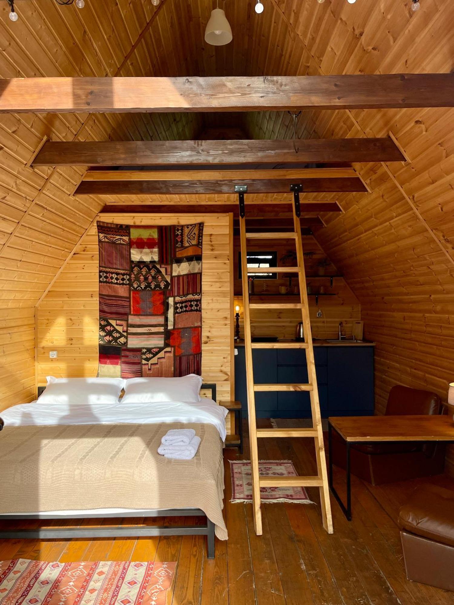 Kazbegi Kuro Cottages Buitenkant foto