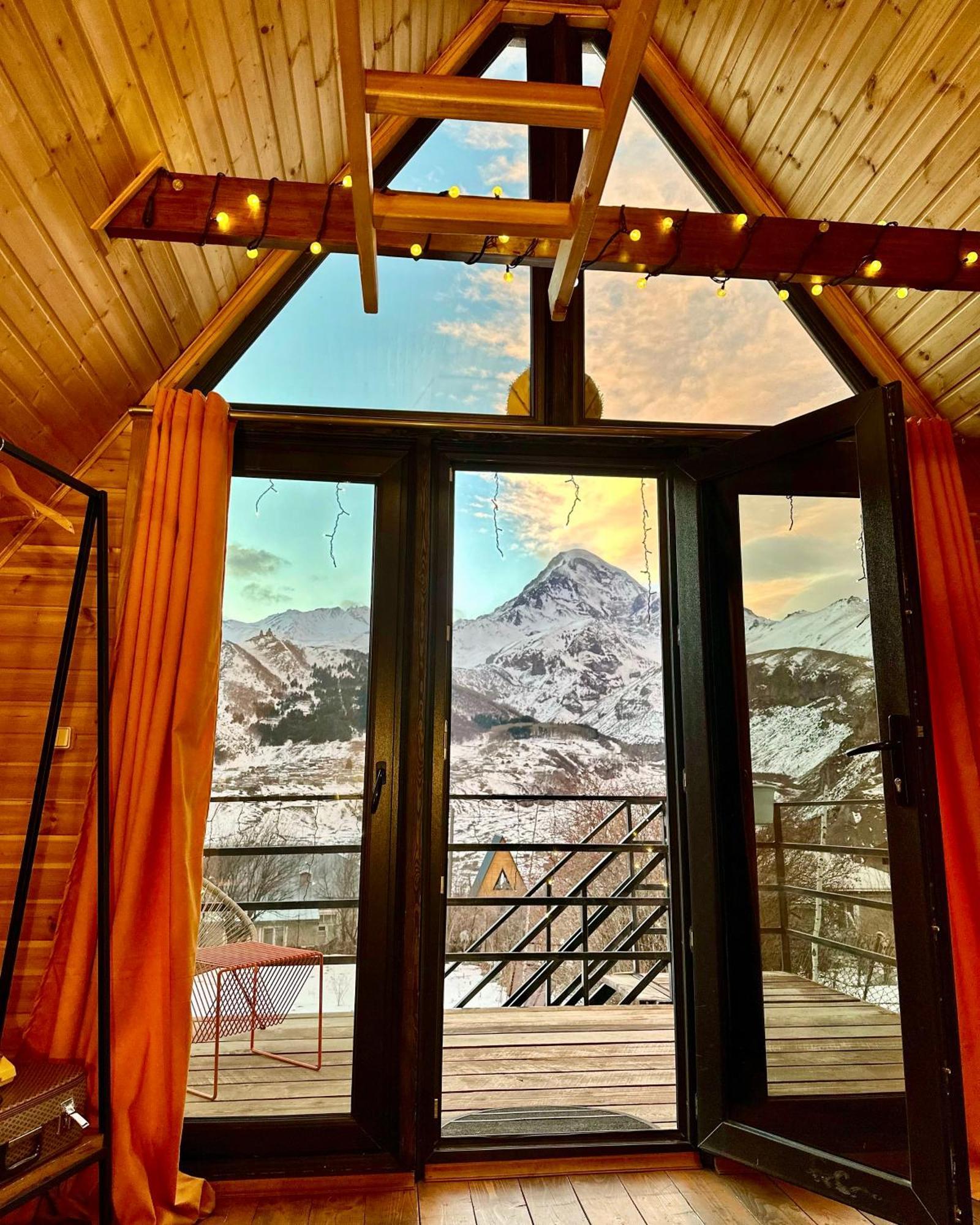 Kazbegi Kuro Cottages Buitenkant foto